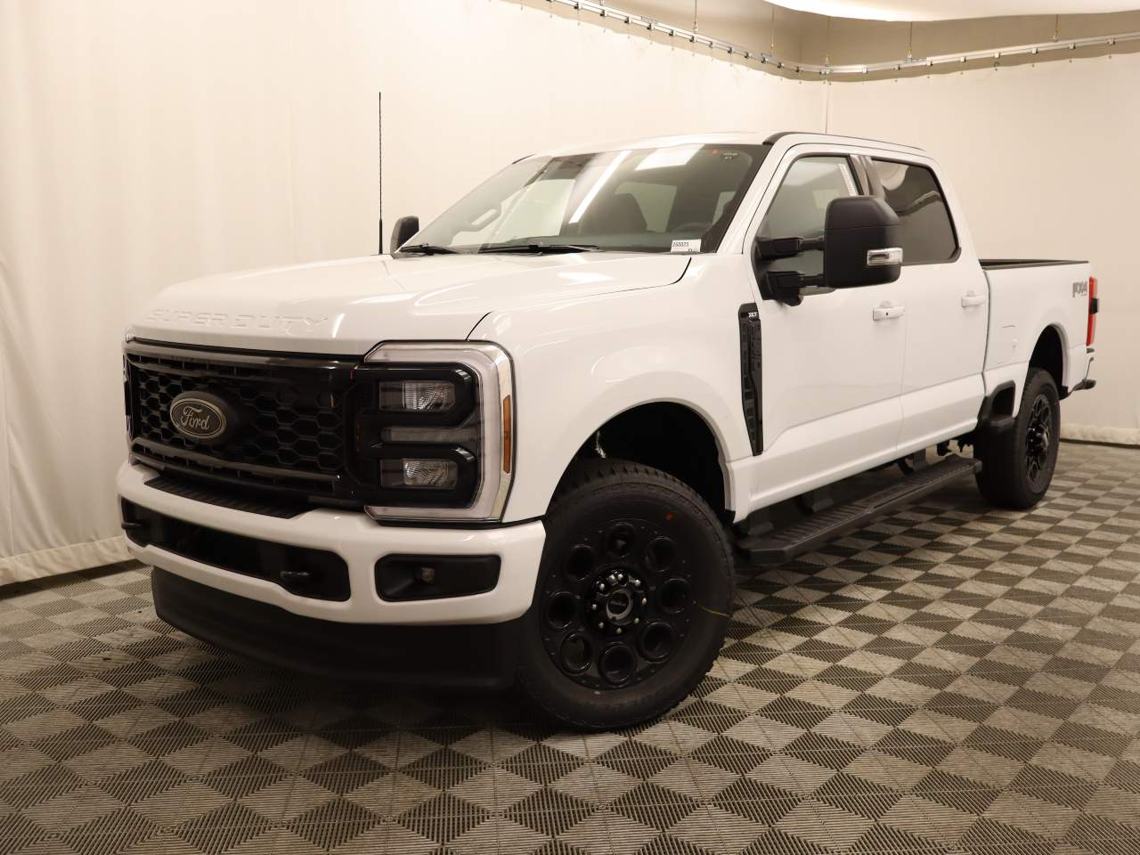 2026 Ford F-250 Super Duty Crew Cab XLT
