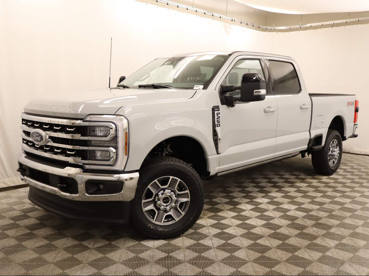 2026 Ford F-250 Super Duty Crew Cab Lariat