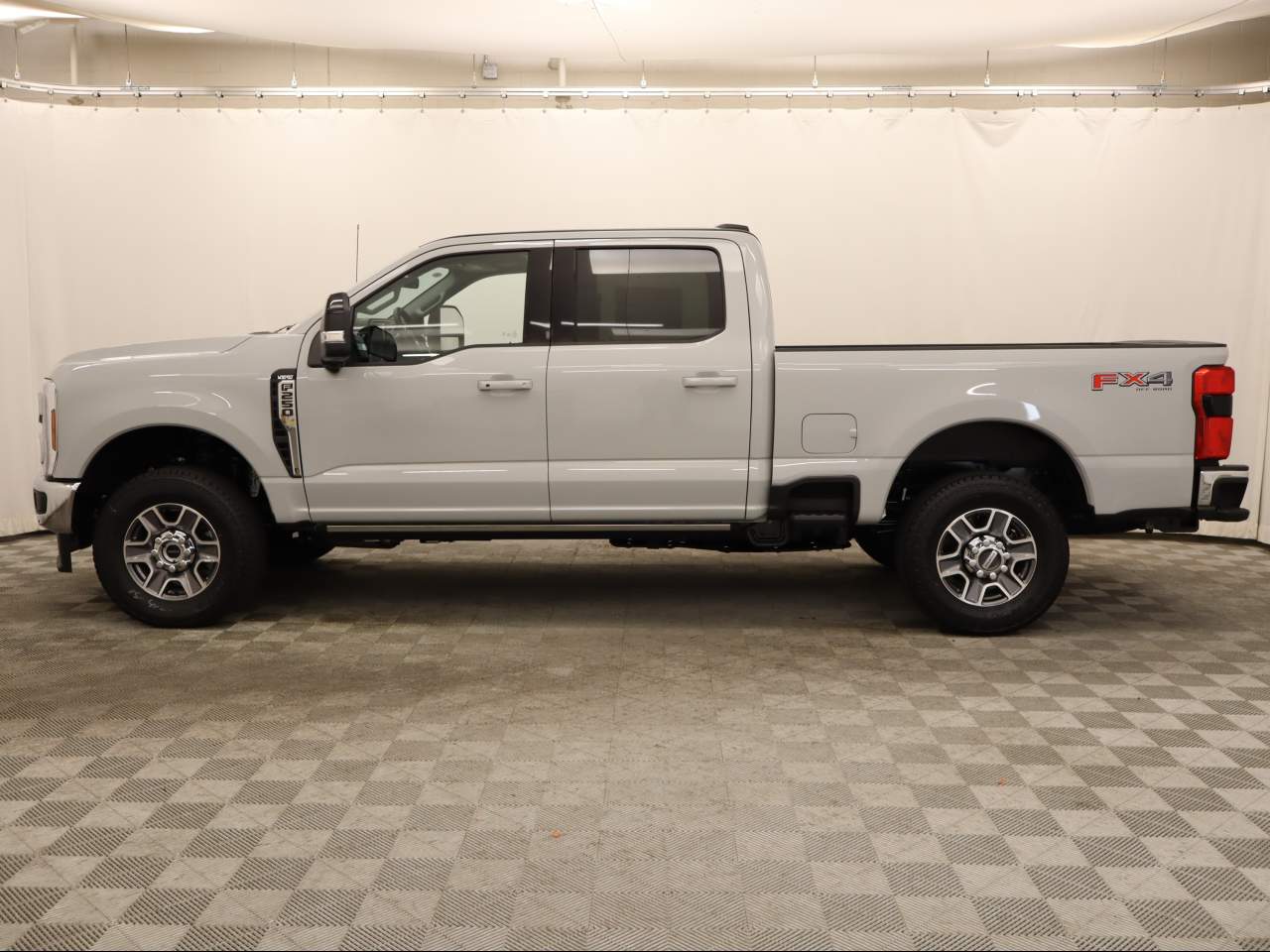 2026 Ford F-250 Super Duty Crew Cab Lariat