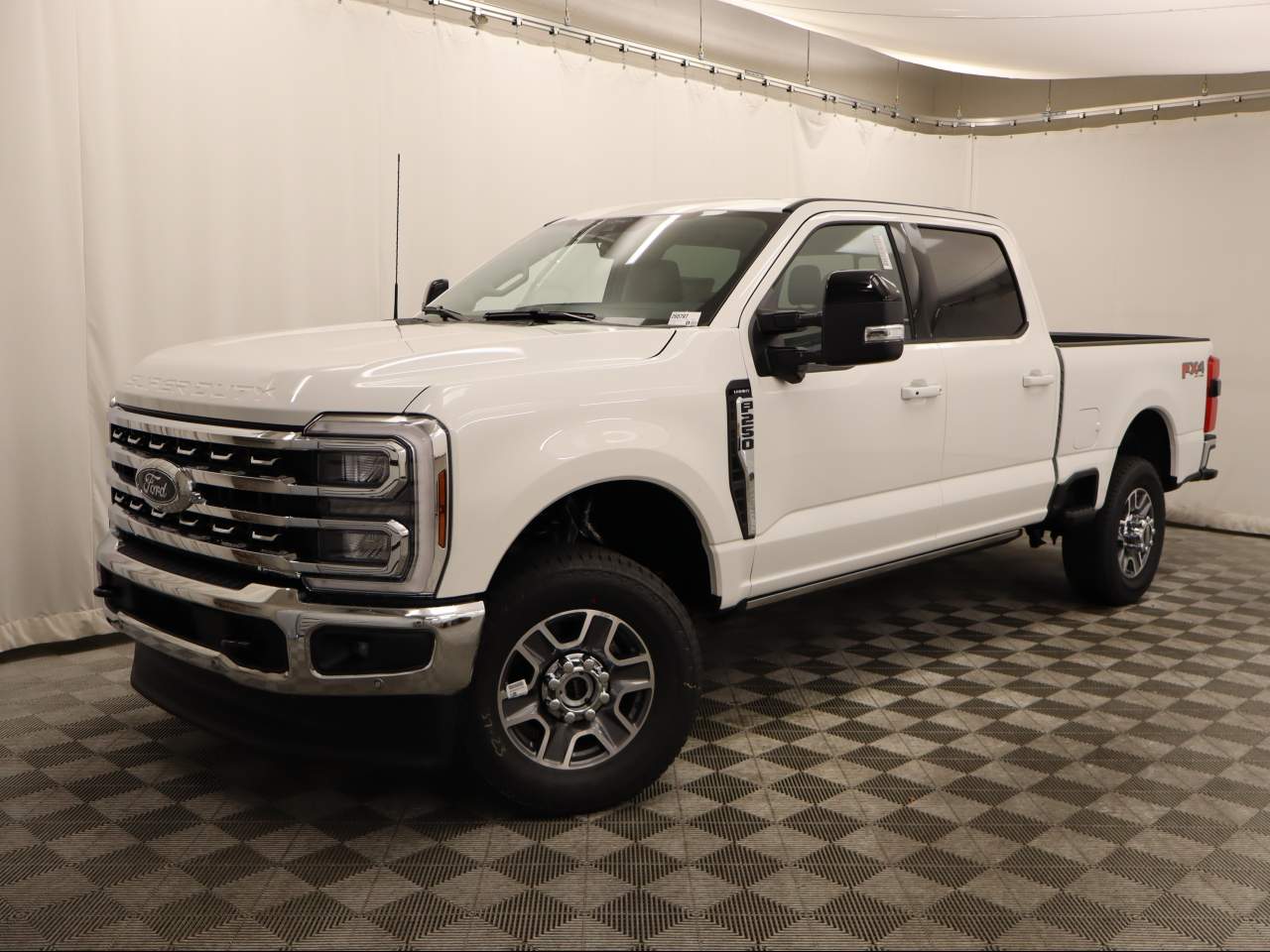 2026 Ford F-250 Super Duty Crew Cab Lariat