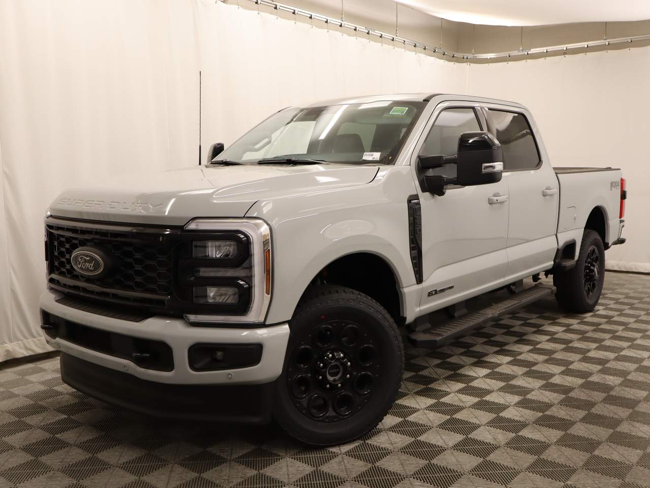 2025 Ford F-250 Super Duty Crew Cab Lariat
