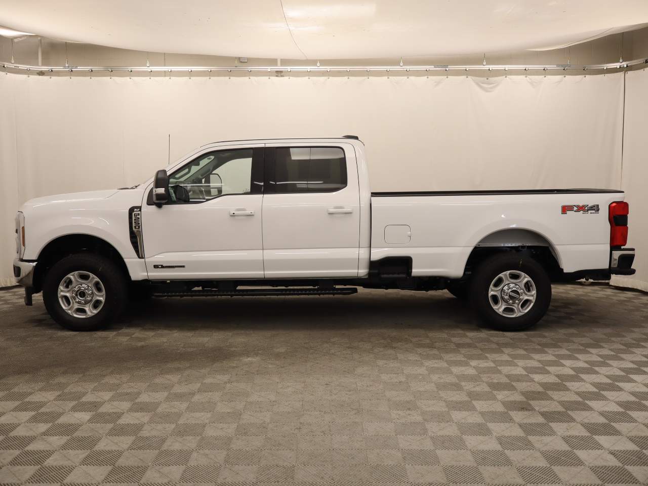 2026 Ford F-250 Super Duty Crew Cab XLT
