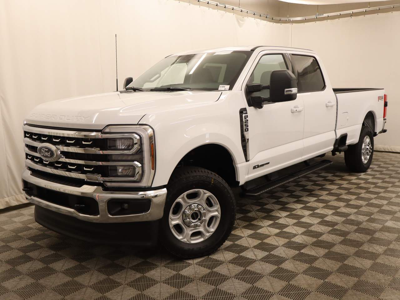 2026 Ford F-250 Super Duty Crew Cab XLT