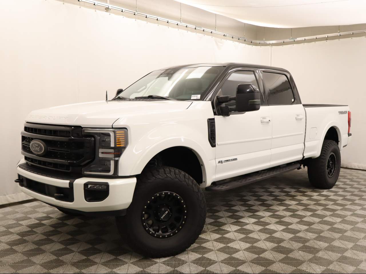 2021 Ford F-250 Super Duty Lariat Crew Cab