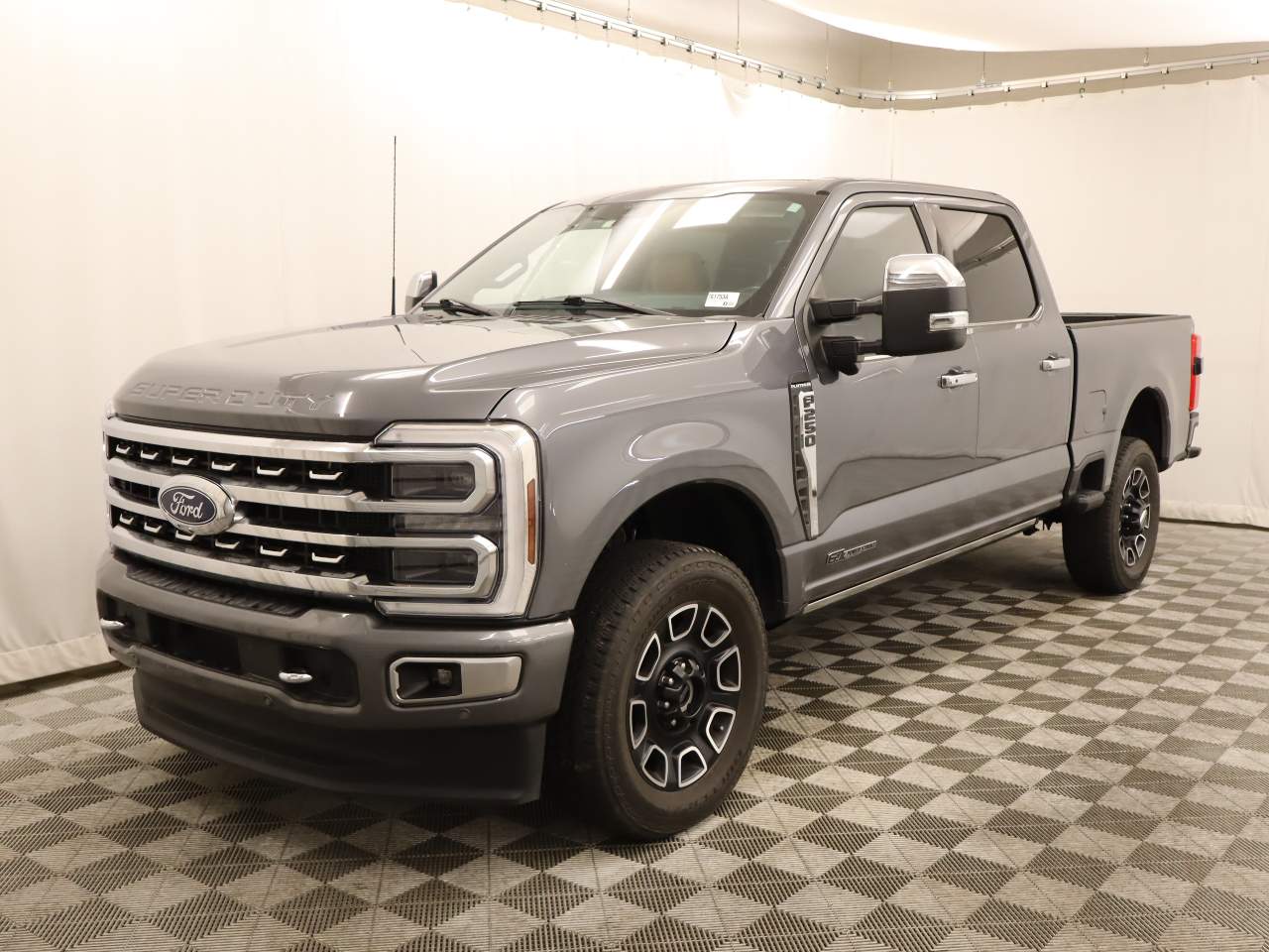 2024 Ford F-250 Super Duty Platinum Crew Cab