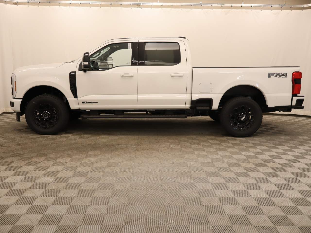 2024 Ford F-250 Super Duty Crew Cab Lariat