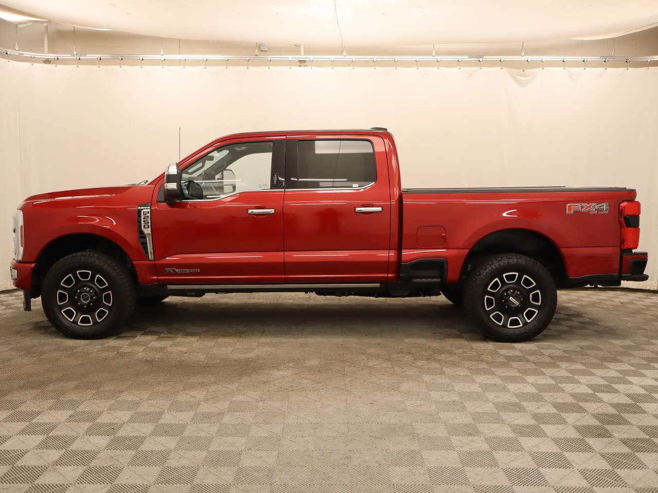 2024 Ford F-250 Super Duty Platinum Crew Cab