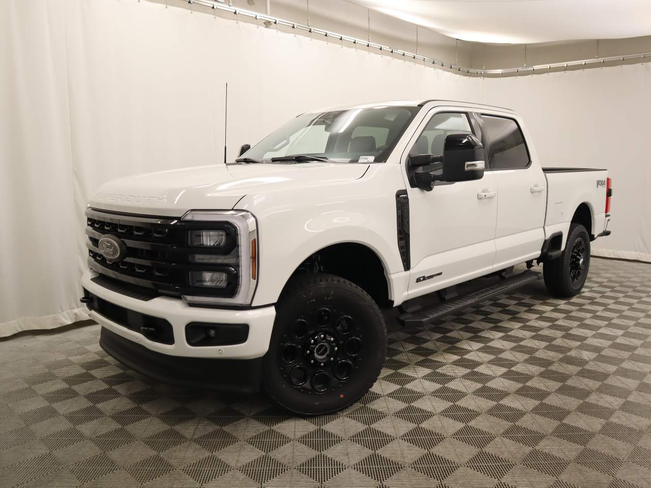 2024 Ford F-250 Super Duty Crew Cab Lariat