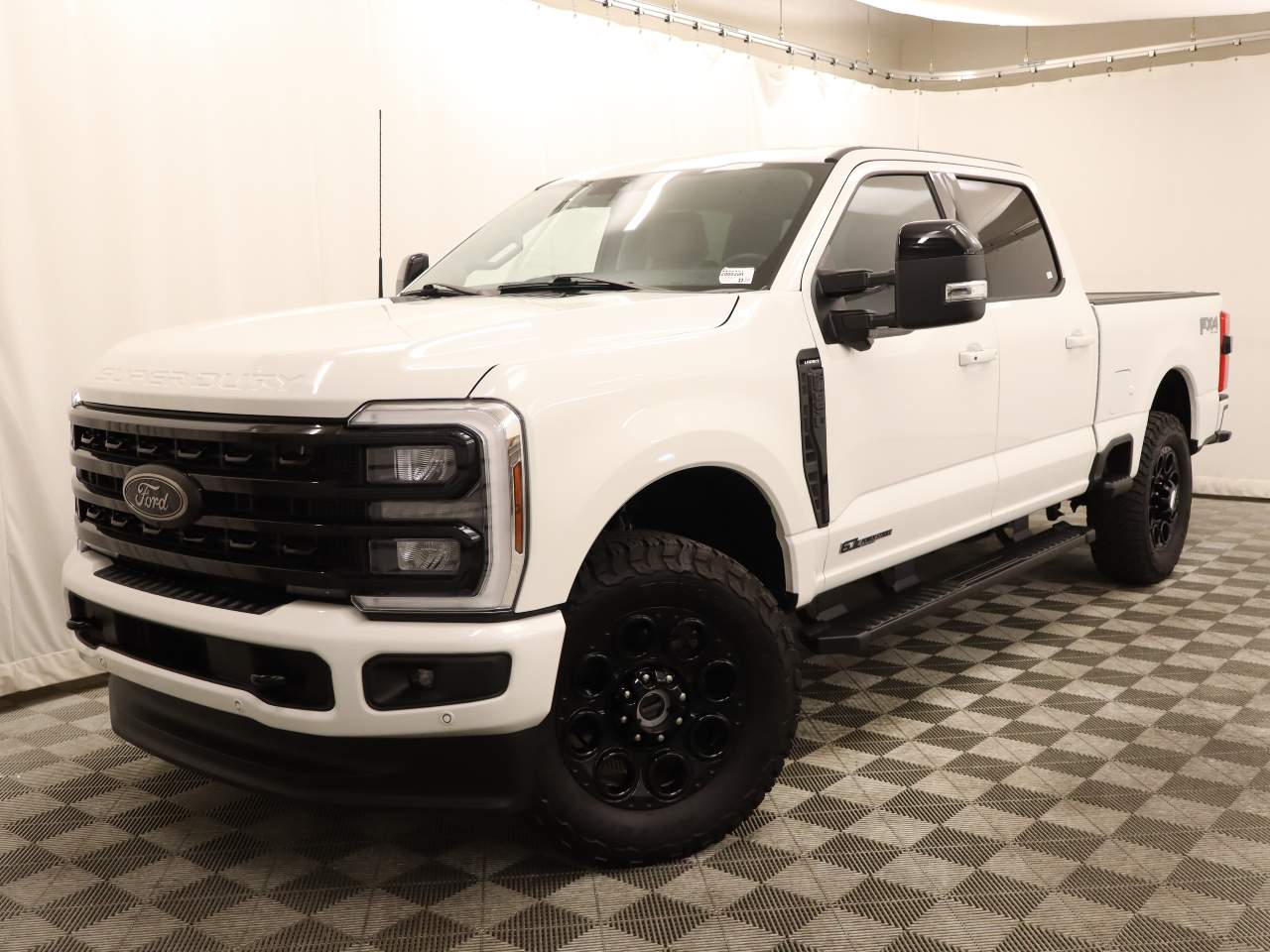 2024 Ford F-250 Super Duty Lariat Crew Cab