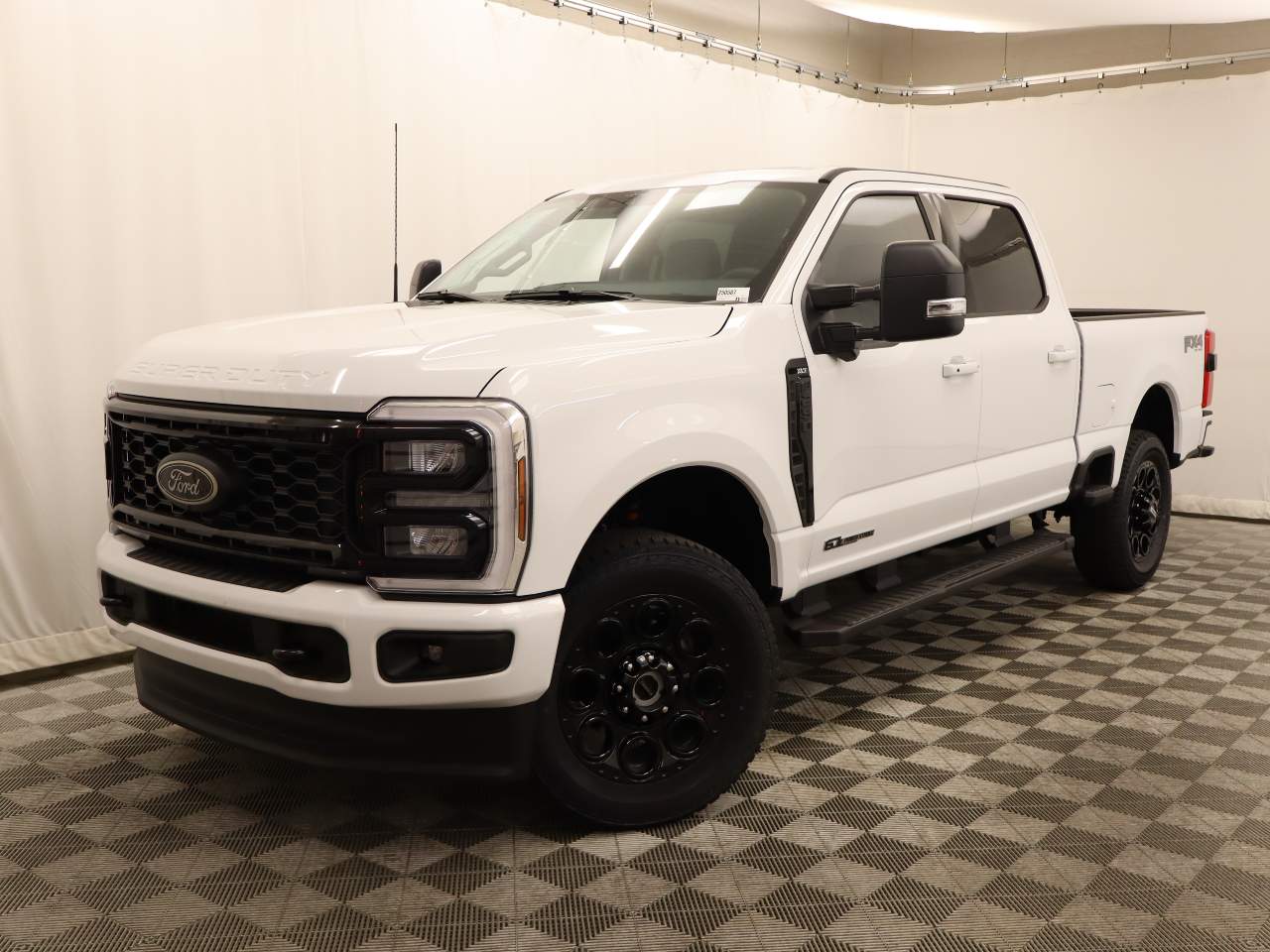 2025 Ford F-250 Super Duty Crew Cab XLT