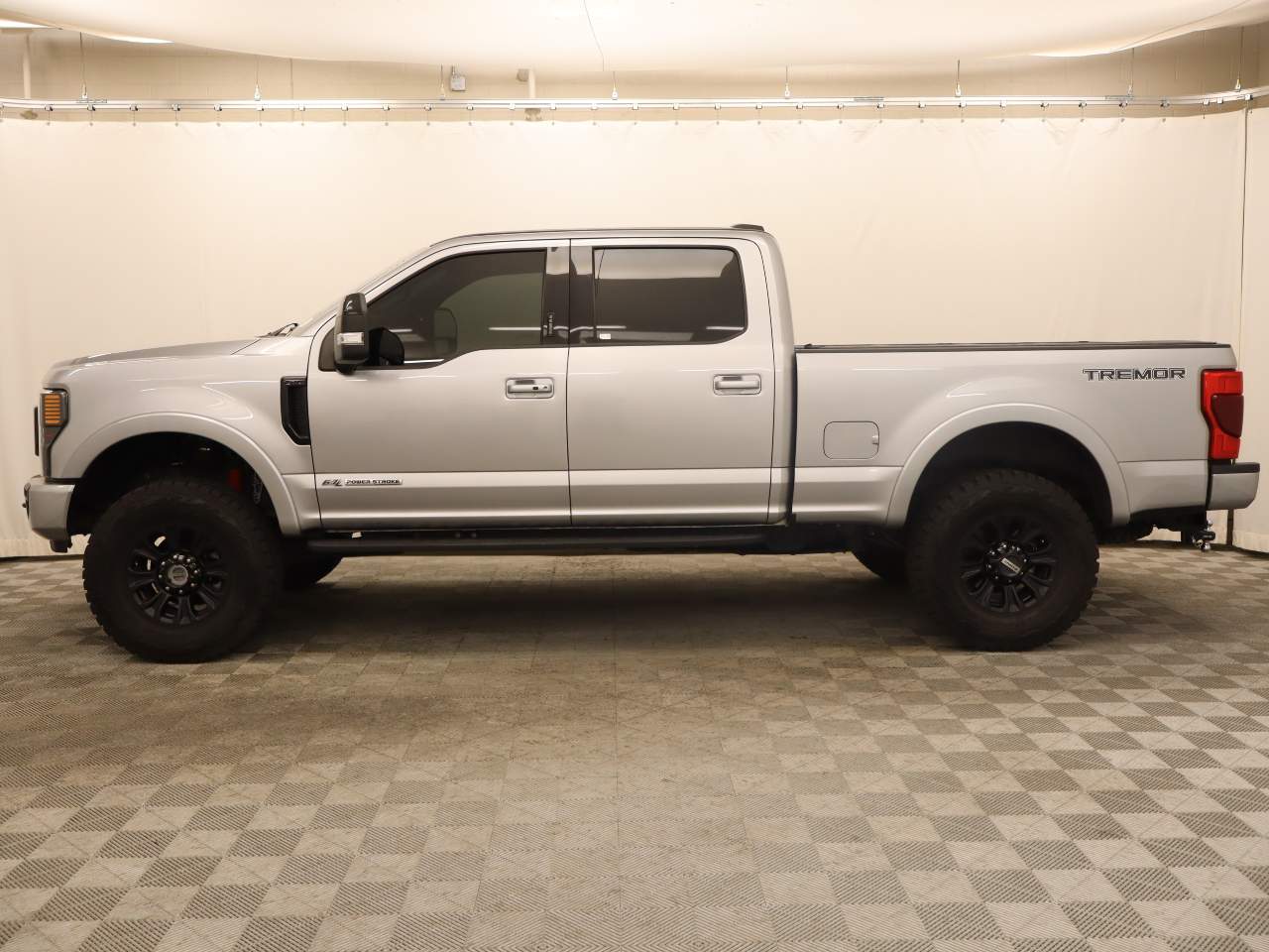 2021 Ford F-250 Super Duty Lariat Crew Cab