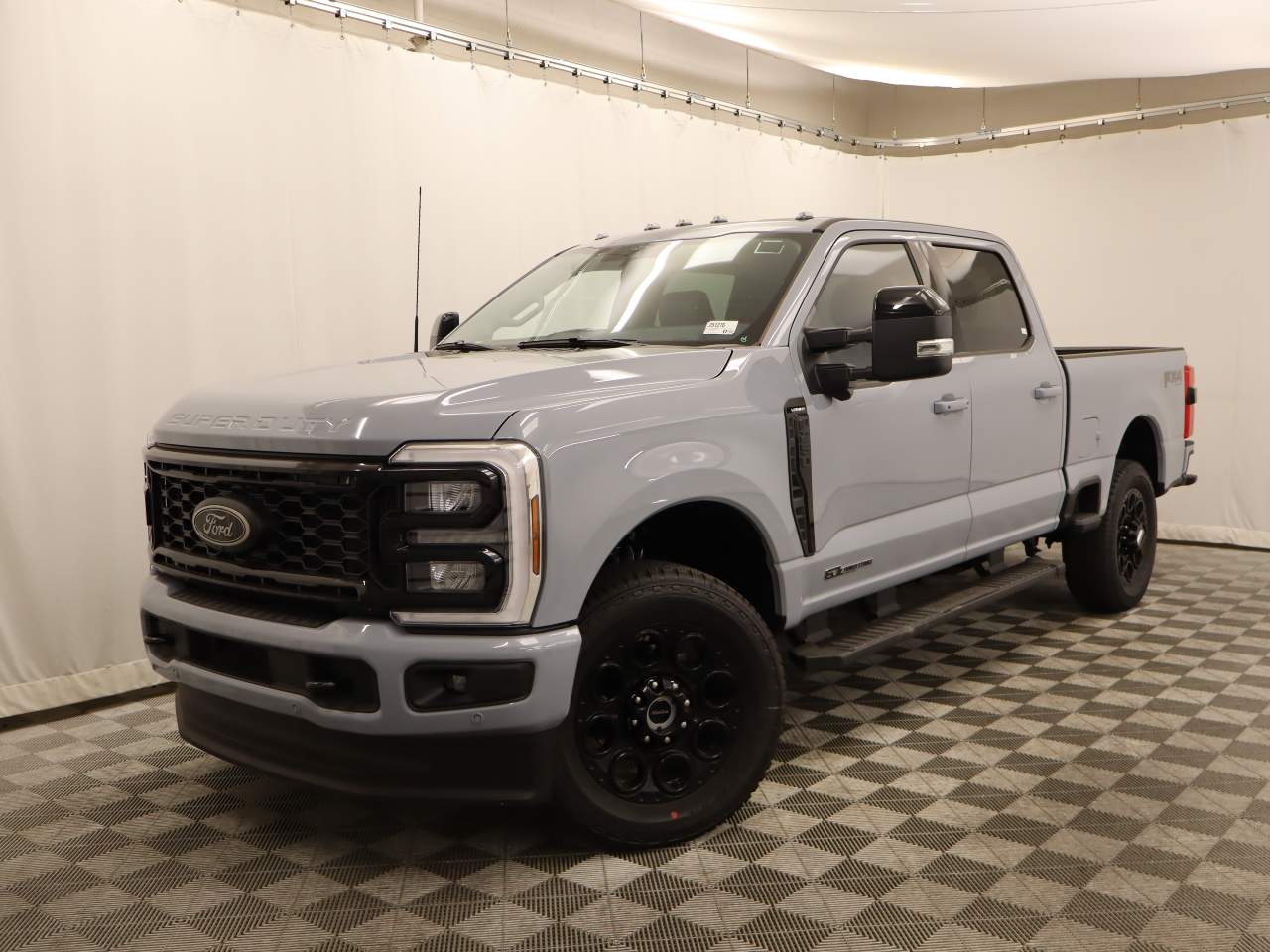 2025 Ford F-250 Super Duty Crew Cab Lariat