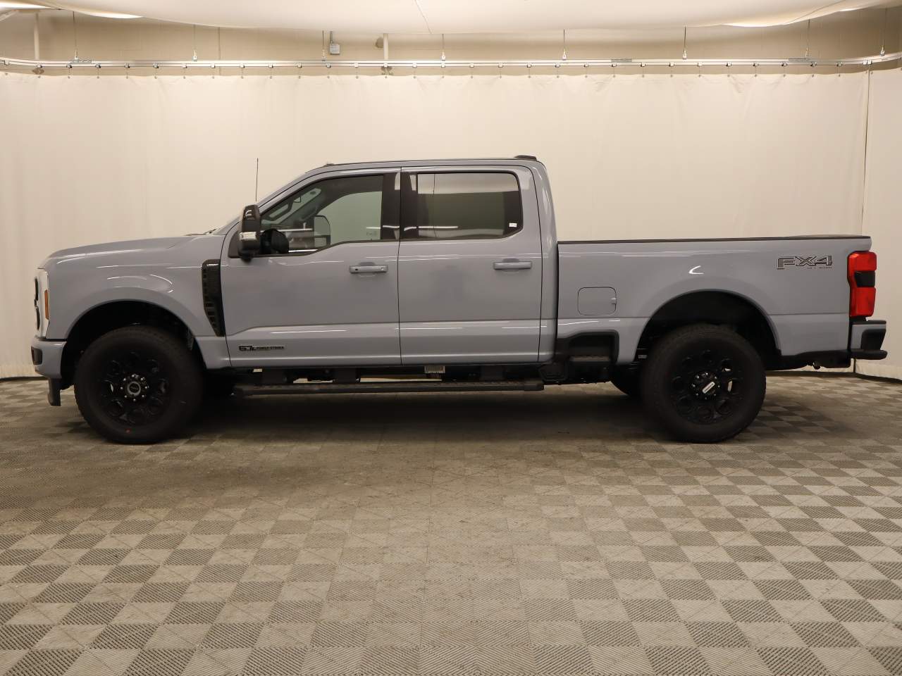 2025 Ford F-250 Super Duty Crew Cab Lariat