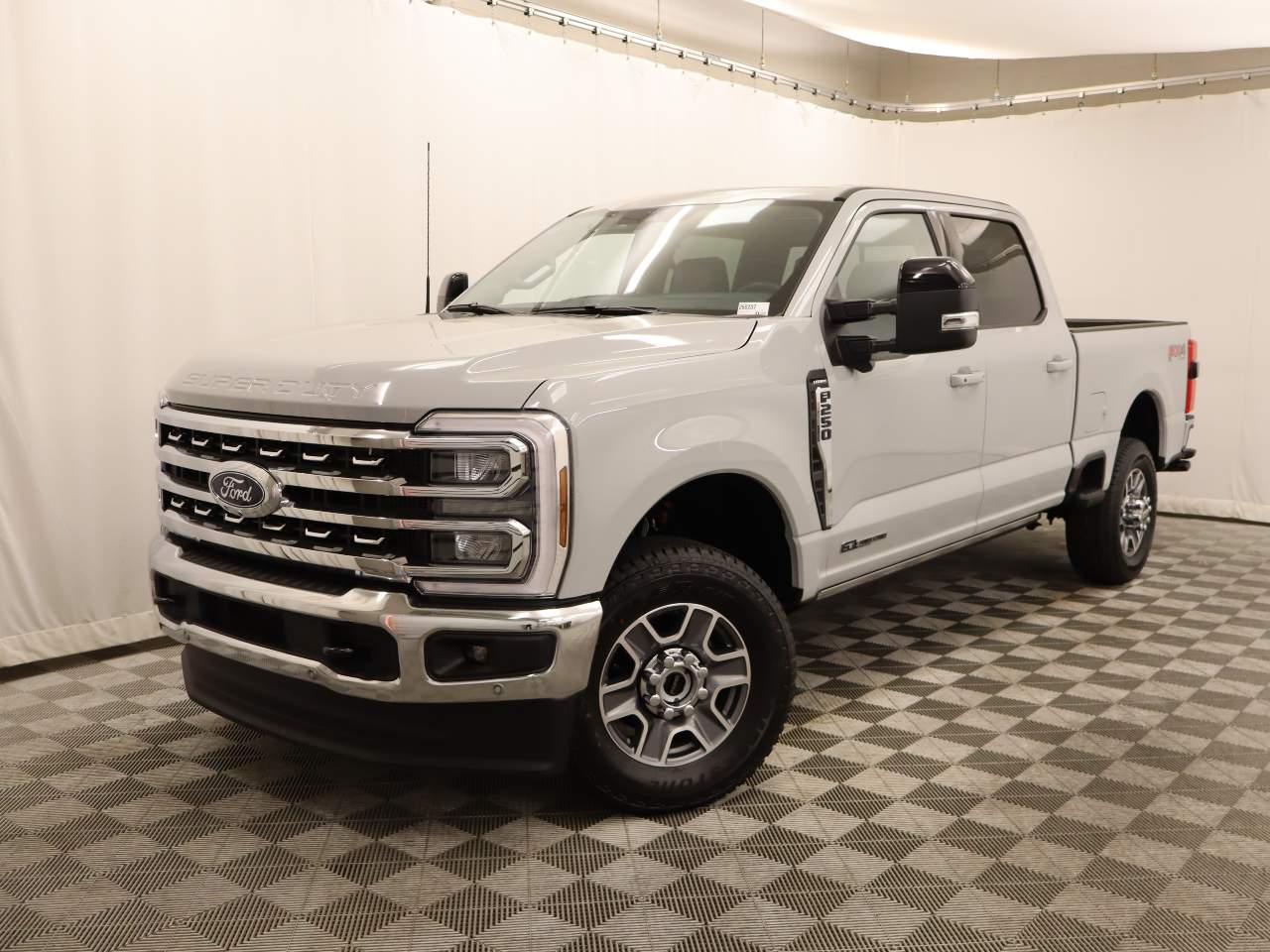 2026 Ford F-250 Super Duty Crew Cab Lariat