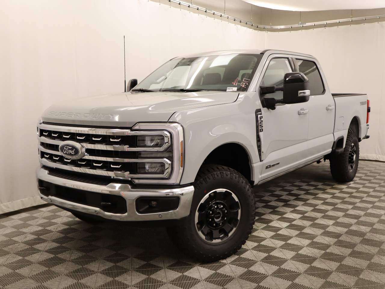 2026 Ford F-250 Super Duty Crew Cab Lariat