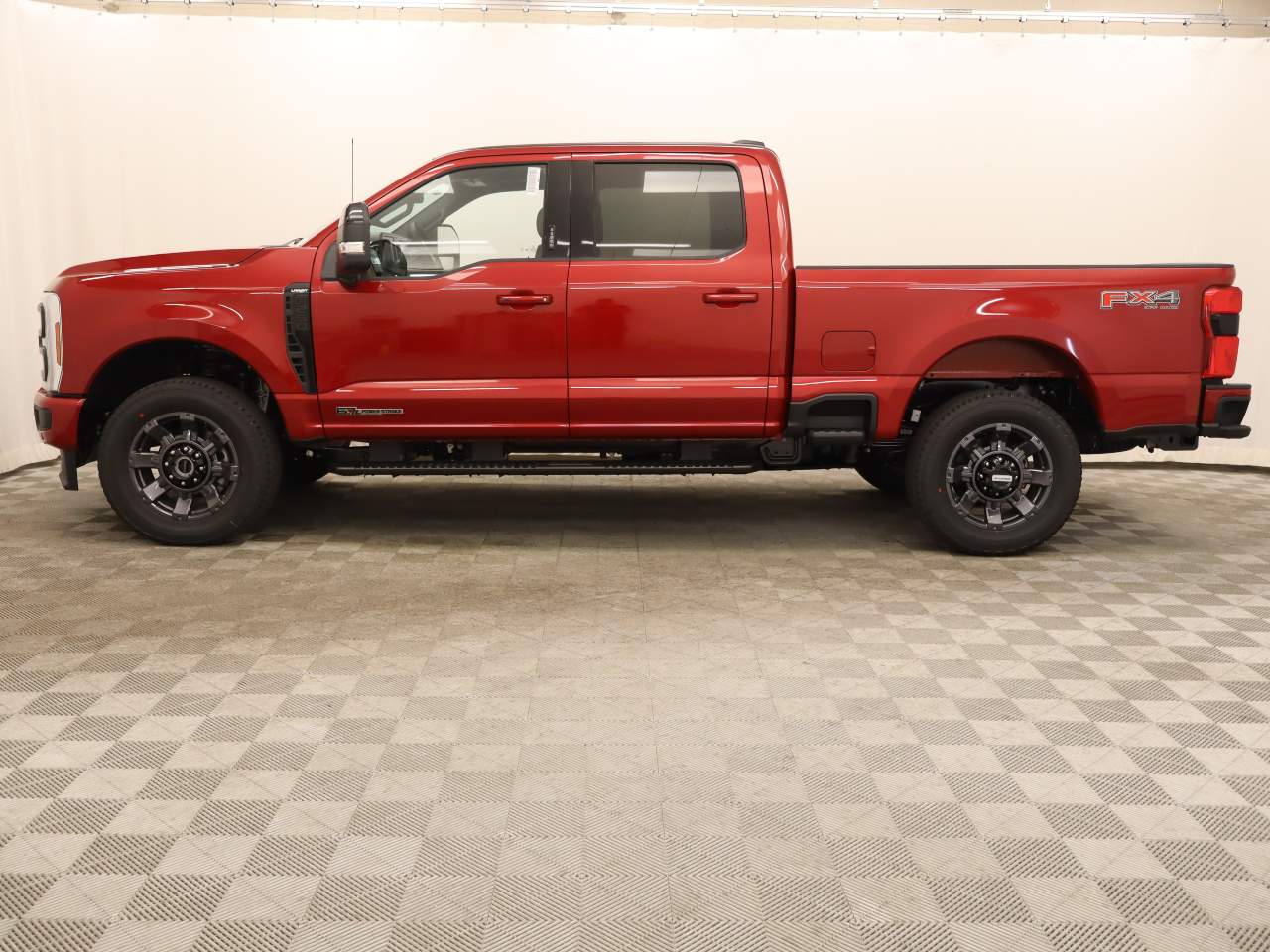 2024 Ford F-250 Super Duty Crew Cab Lariat