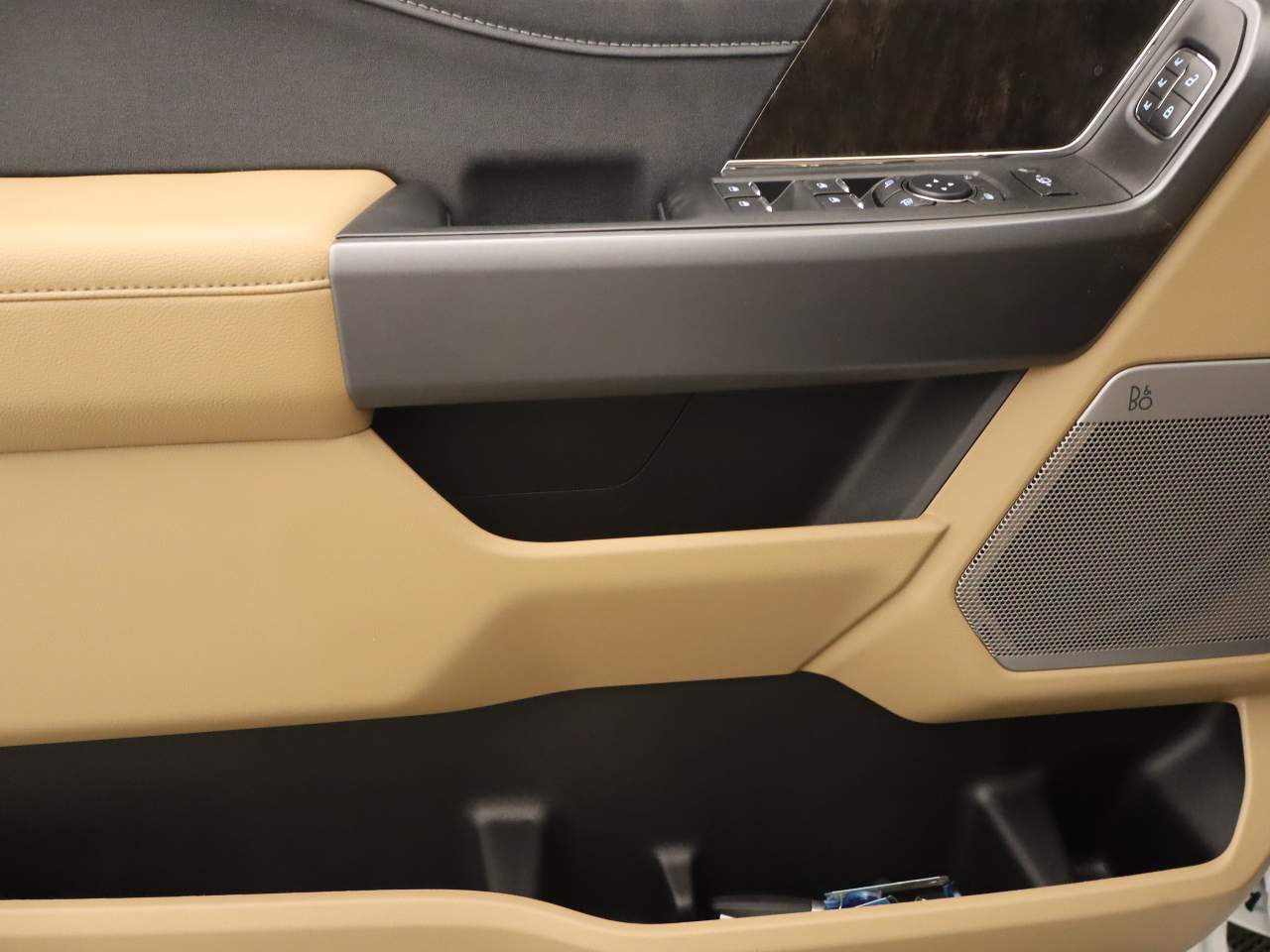 2025 Ford F-250 Super Duty Crew Cab Lariat