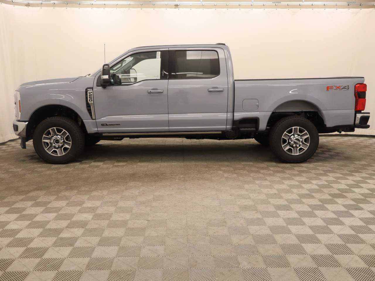 2024 Ford F-250 Super Duty Crew Cab Lariat