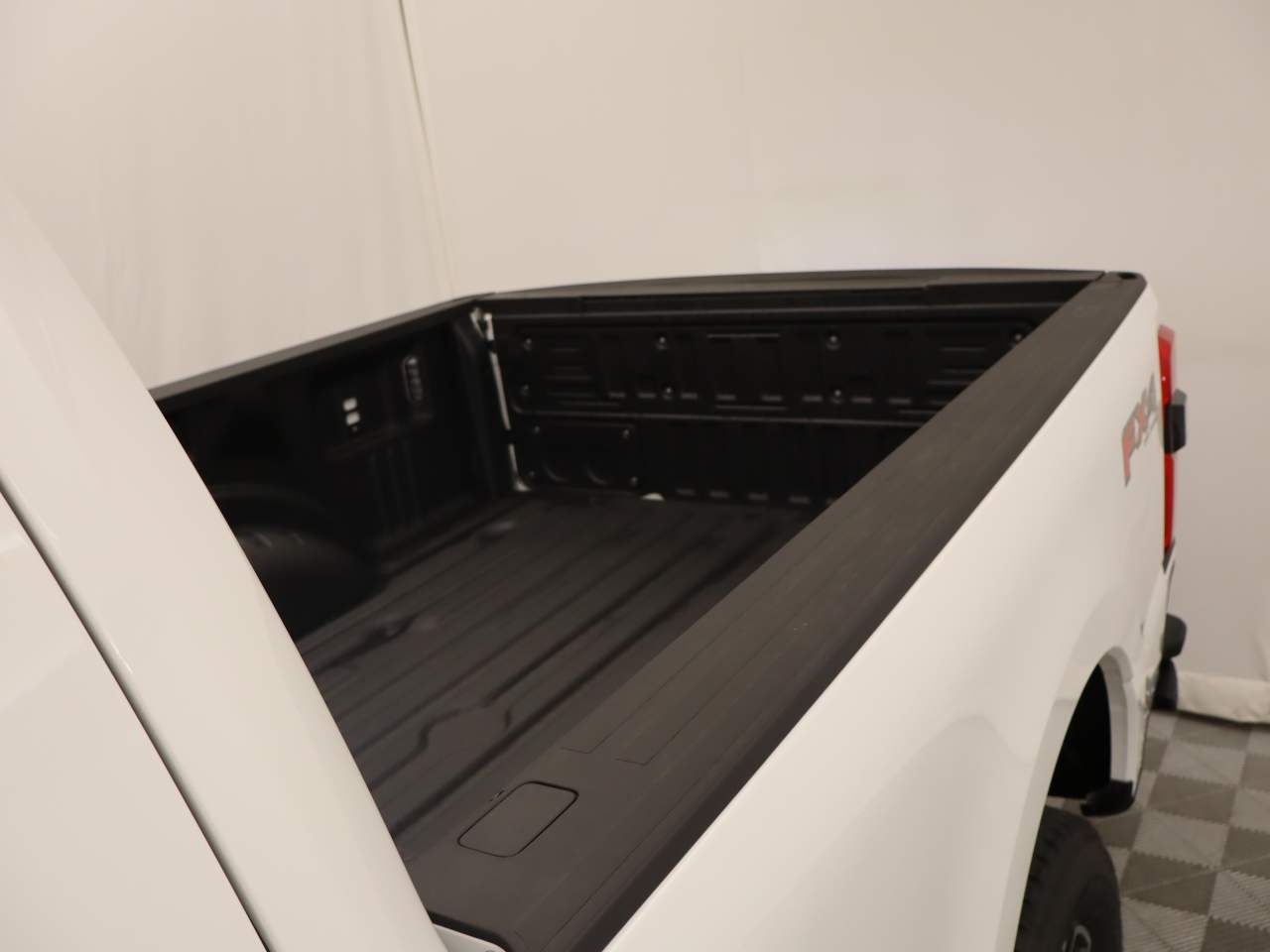 2025 Ford F-250 Super Duty Crew Cab Platinum