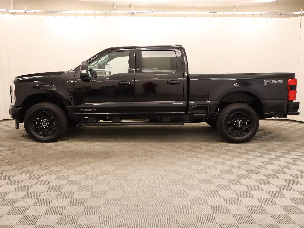 2026 Ford F-250 XLT photo 2