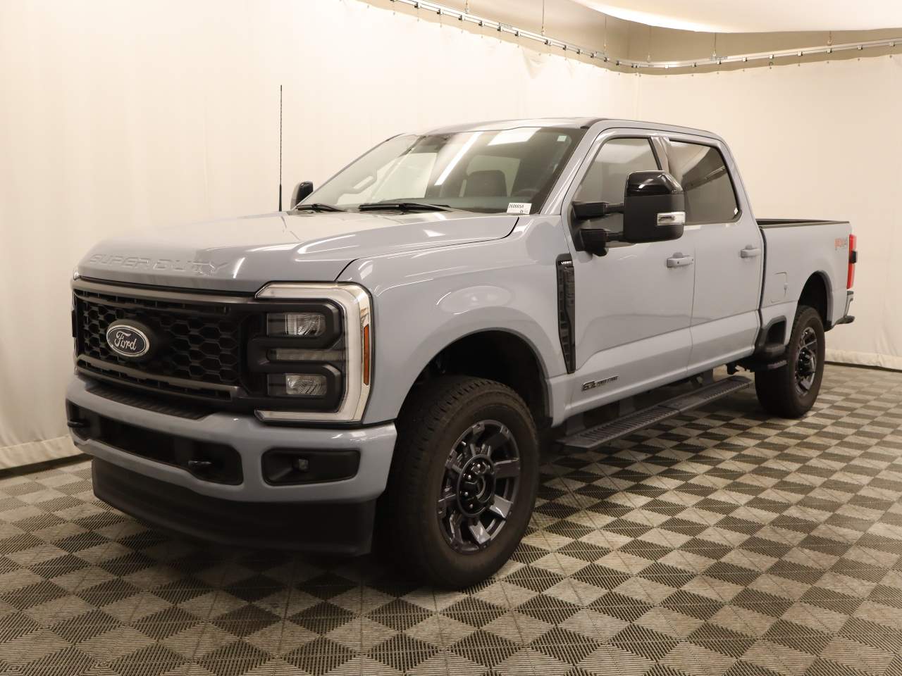 2024 Ford F-250 Super Duty Lariat Crew Cab