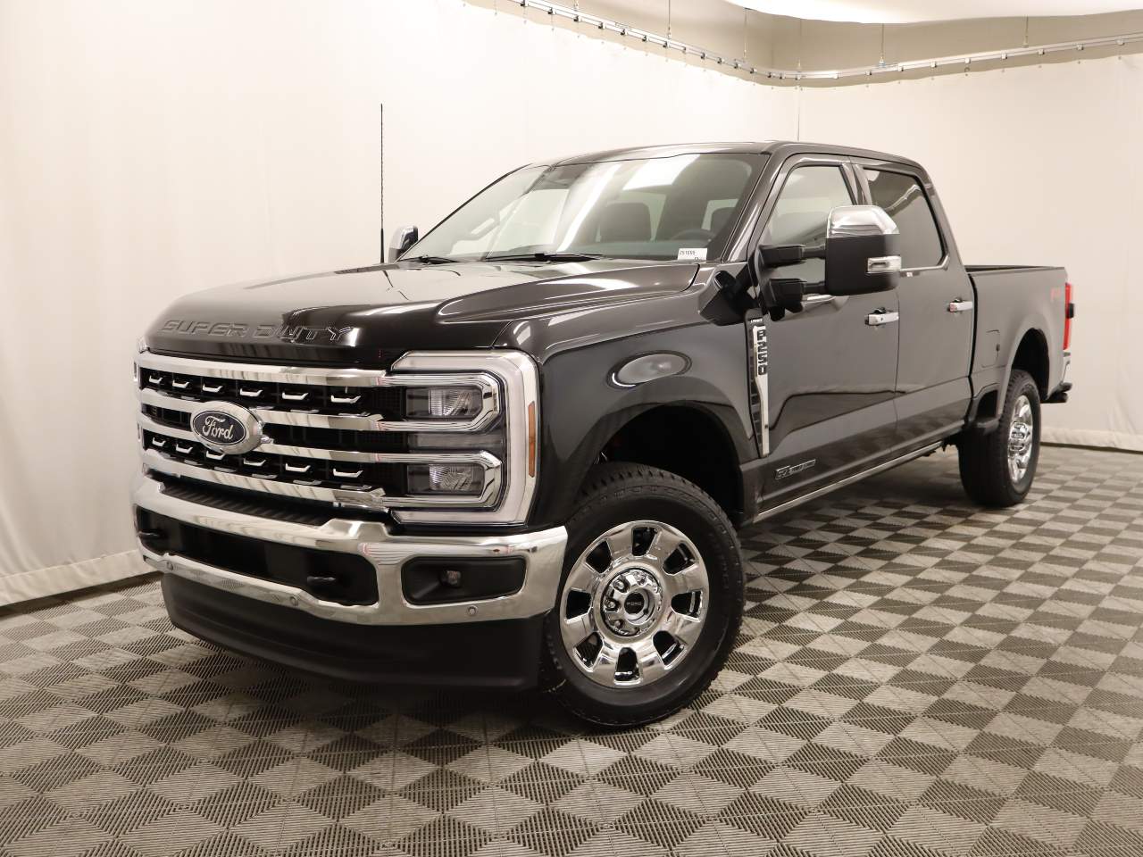 2025 Ford F-250 Super Duty Crew Cab Lariat