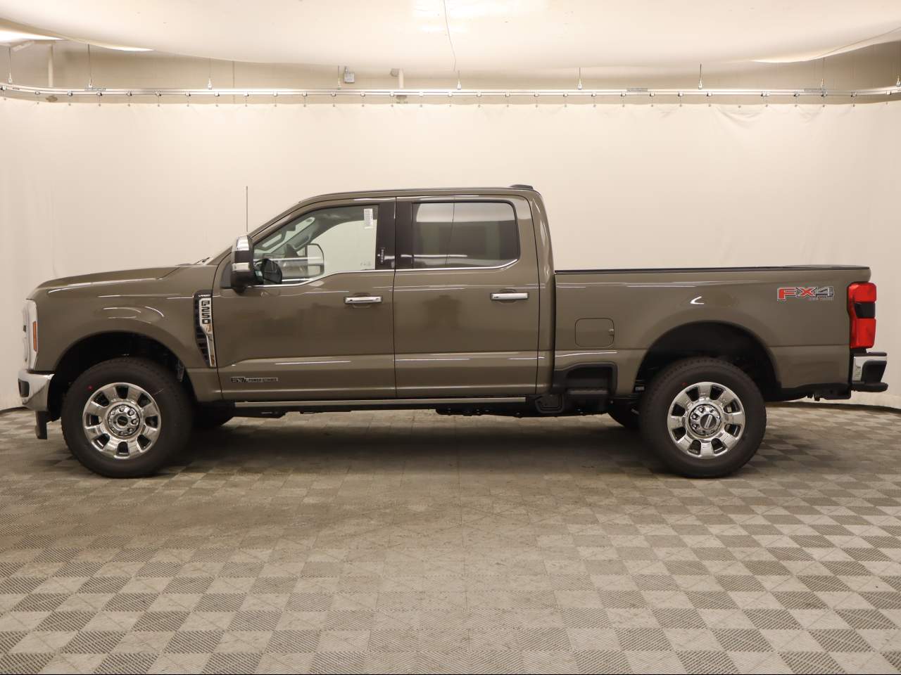 2026 Ford F-250 Super Duty Crew Cab Lariat