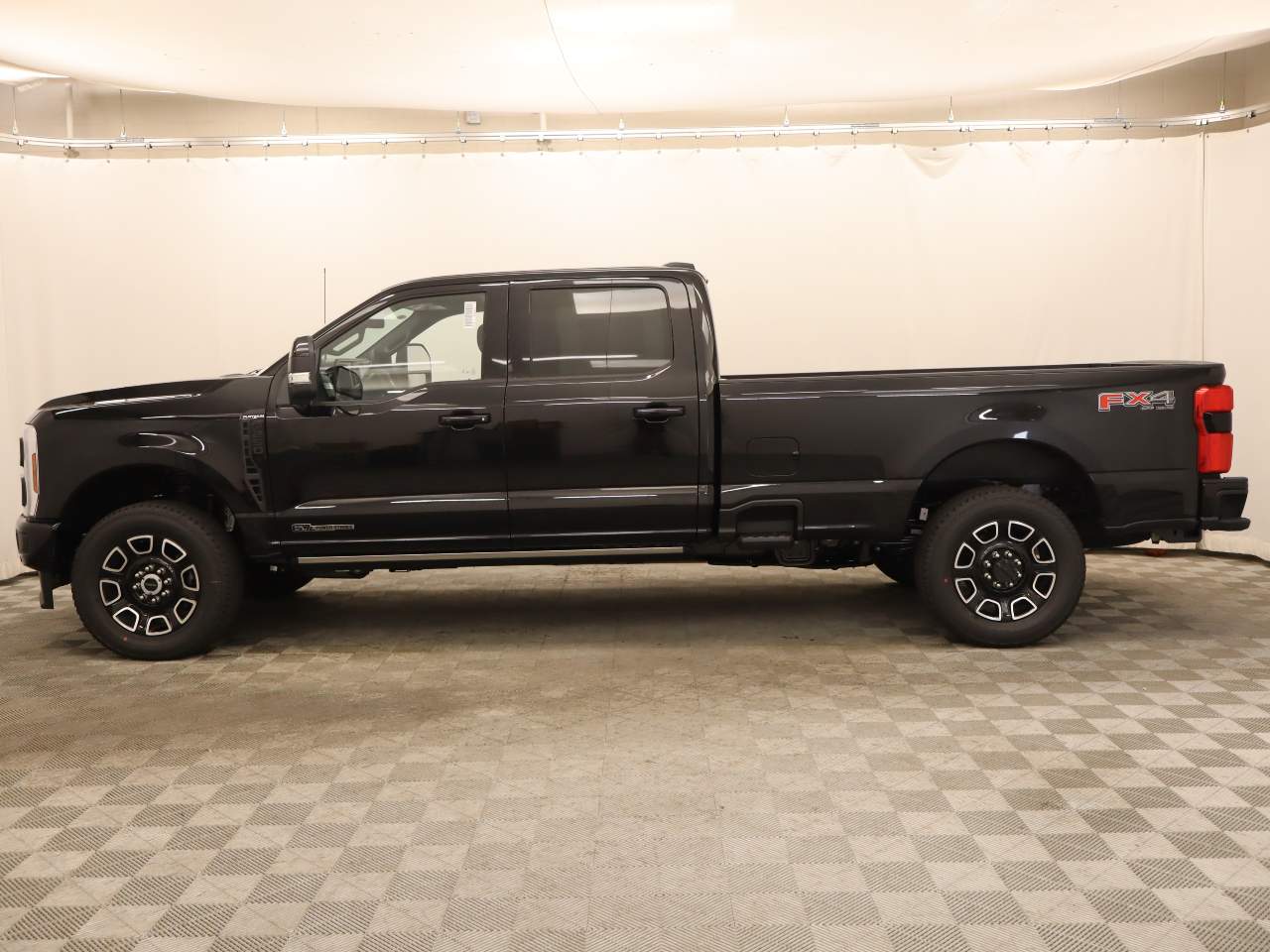 2026 Ford F-250 Super Duty Crew Cab Platinum