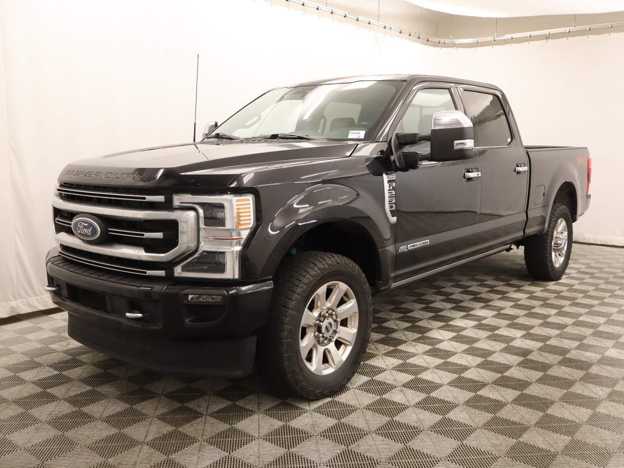 2022 Ford F-250 Super Duty Platinum Crew Cab
