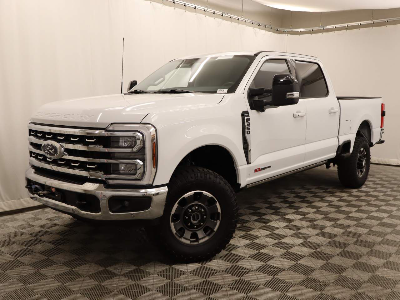 2024 Ford F-350 Super Duty Lariat Crew Cab