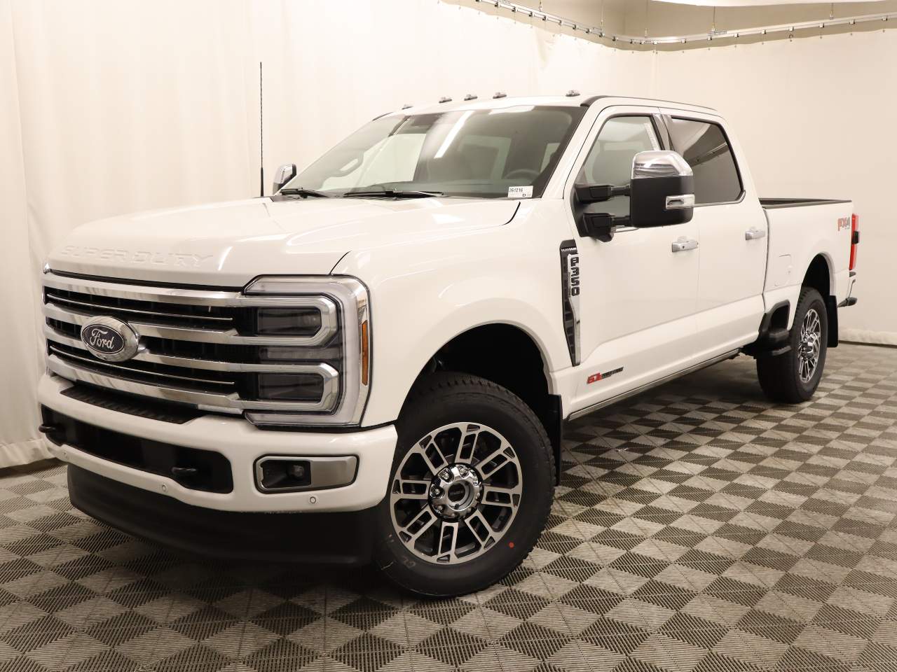 2026 Ford F-350 Platinum 4x4 Crew Cab 6-3/4' Box SRW's photo