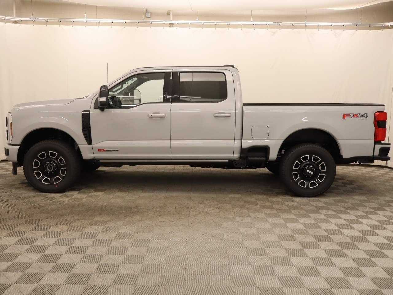 2026 Ford F-350 Super Duty SRW Crew Cab Platinum