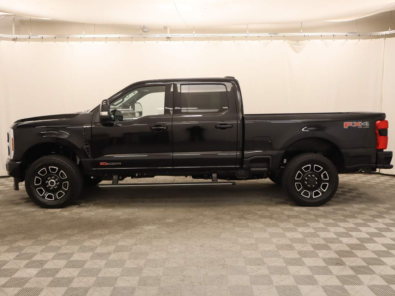 2026 Ford F-350 Super Duty SRW Crew Cab Platinum