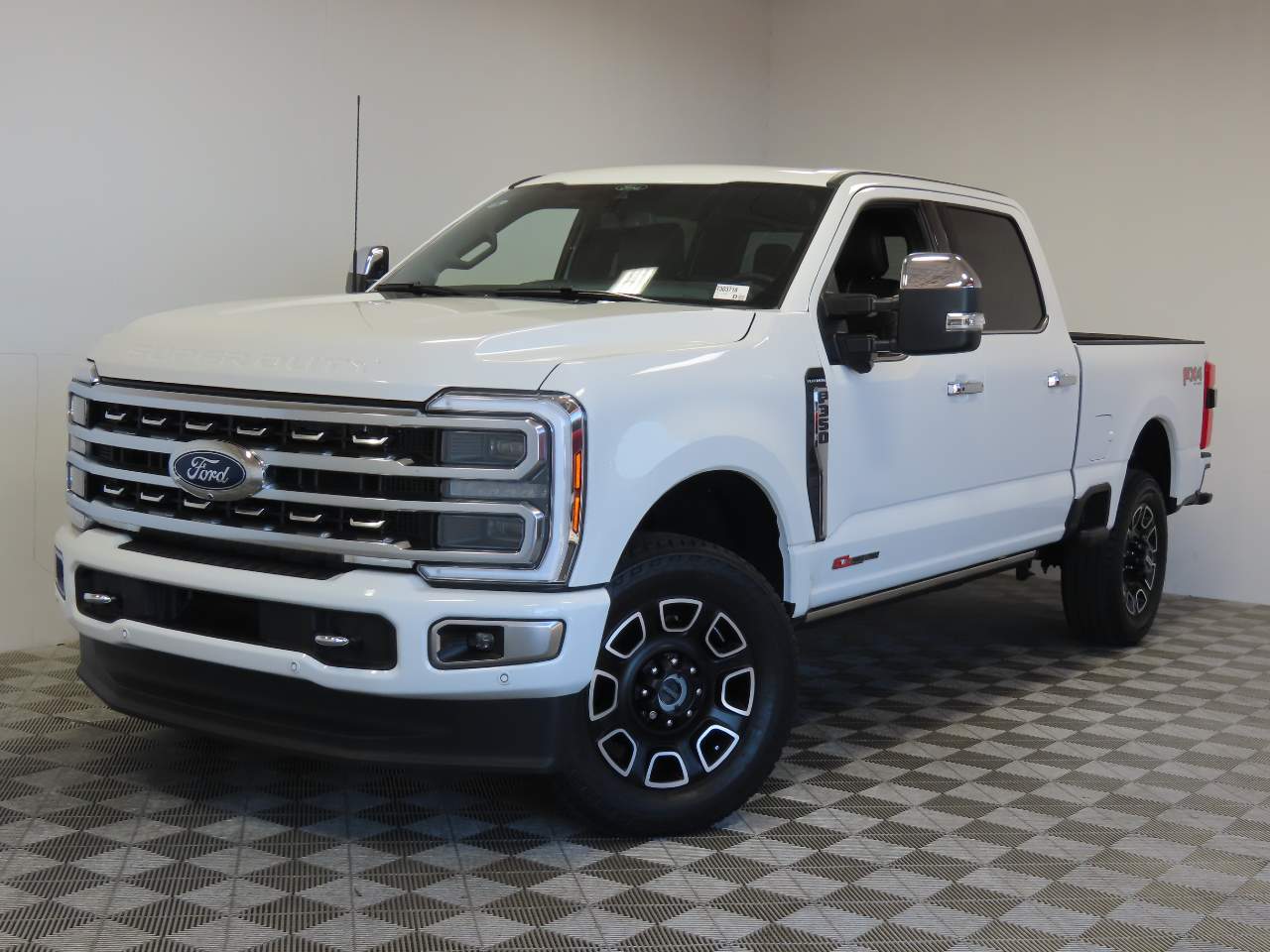 2024 Ford F-350 Super Duty Platinum Crew Cab