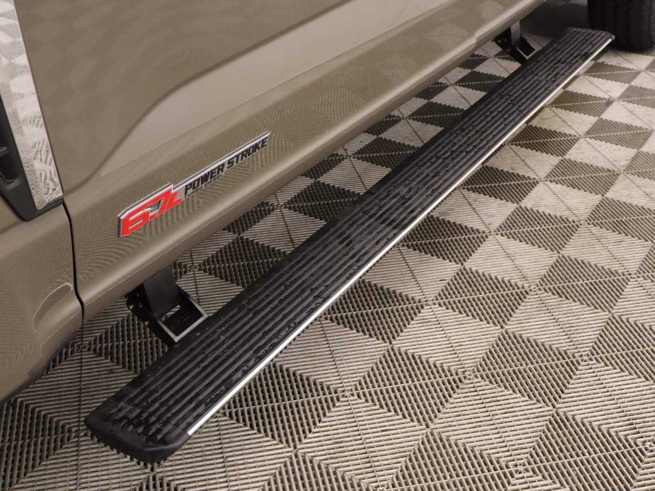 2026 Ford F-350 Super Duty SRW Crew Cab Lariat