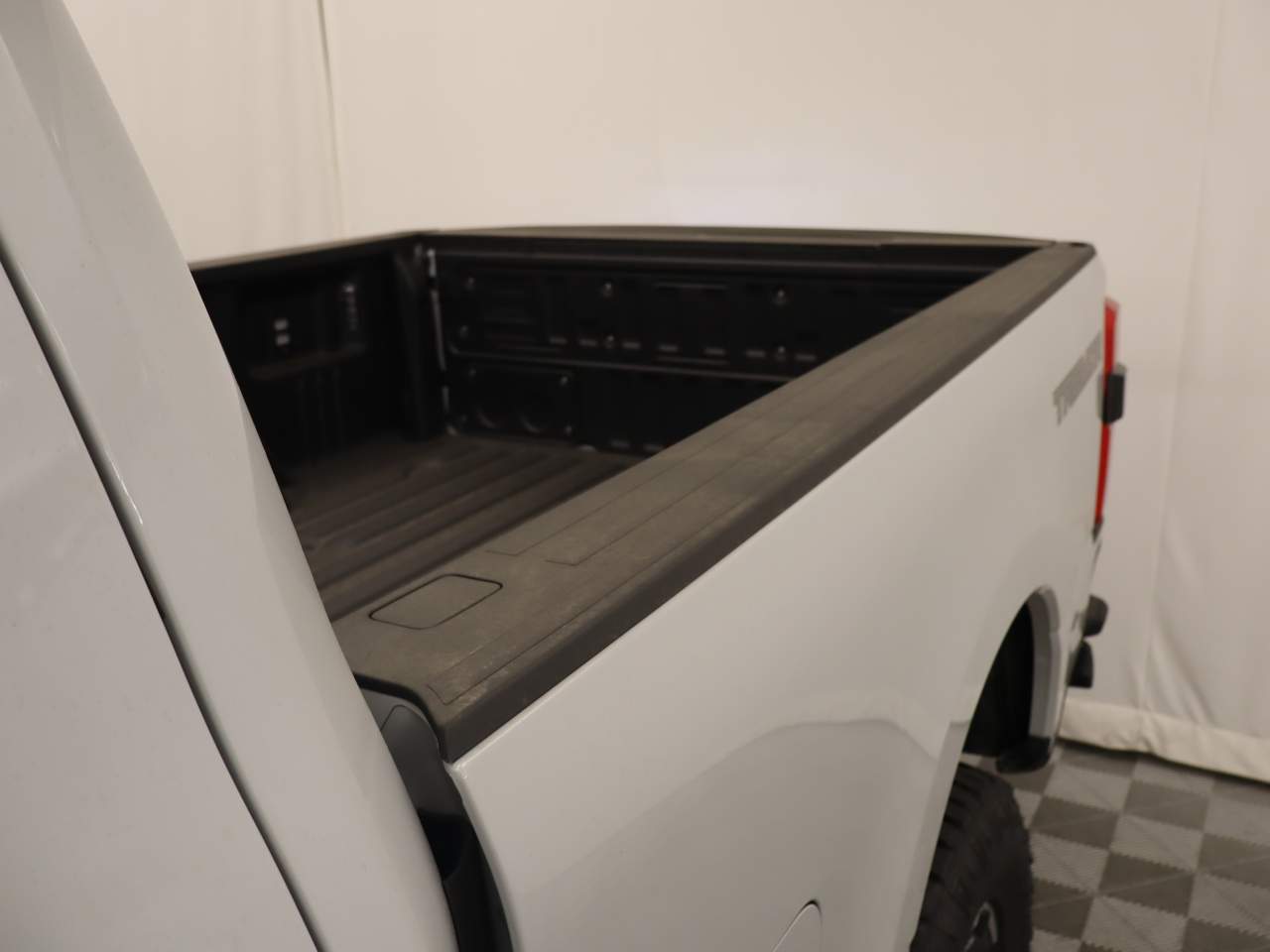 2025 Ford F-350 Super Duty SRW Crew Cab XLT