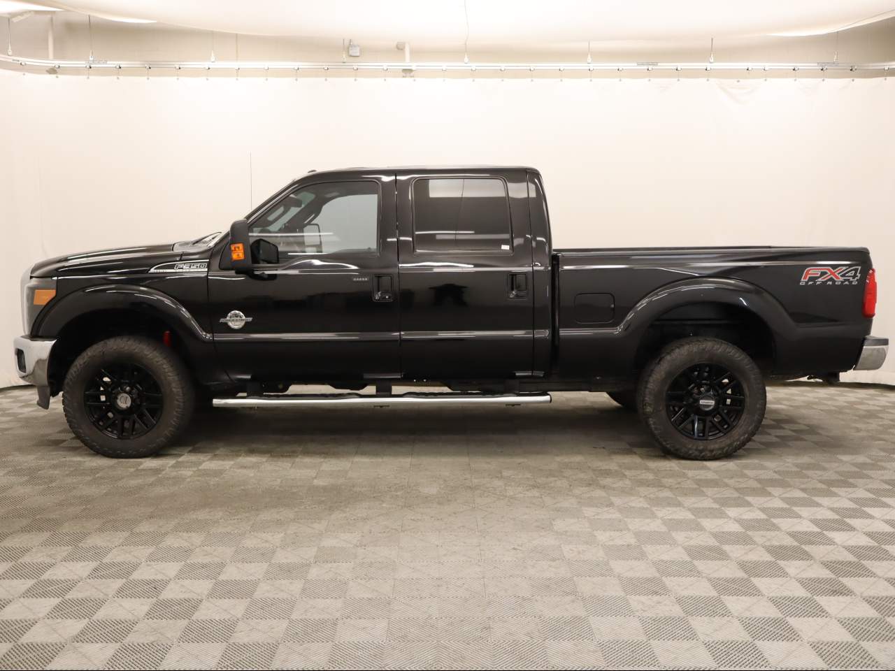 2016 Ford F-350 Super Duty Lariat Crew Cab