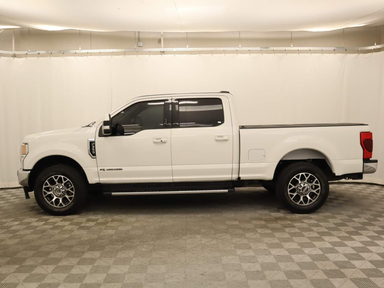 2020 Ford F-350 Super Duty Lariat Crew Cab