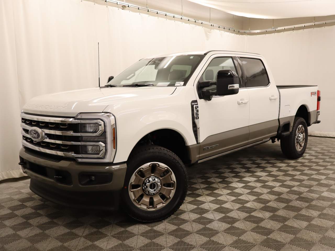 2026 Ford F-350 Super Duty SRW Crew Cab King Ranch