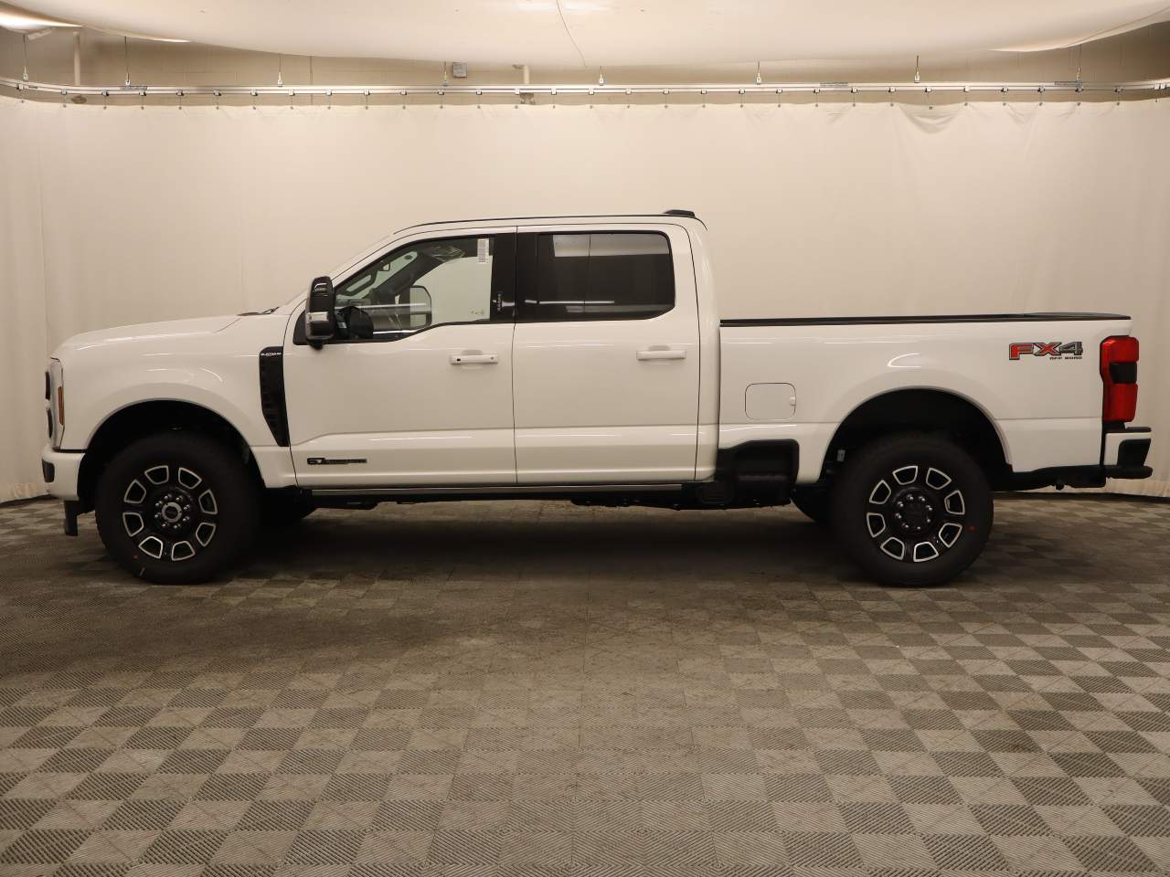 2026 Ford F-350 Super Duty SRW Crew Cab Platinum