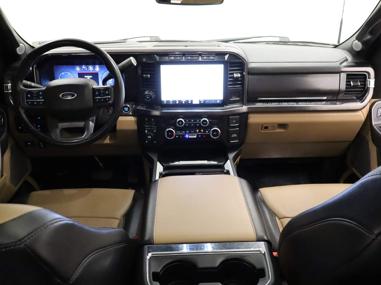 2023 Ford F-350 Super Duty Lariat Crew Cab
