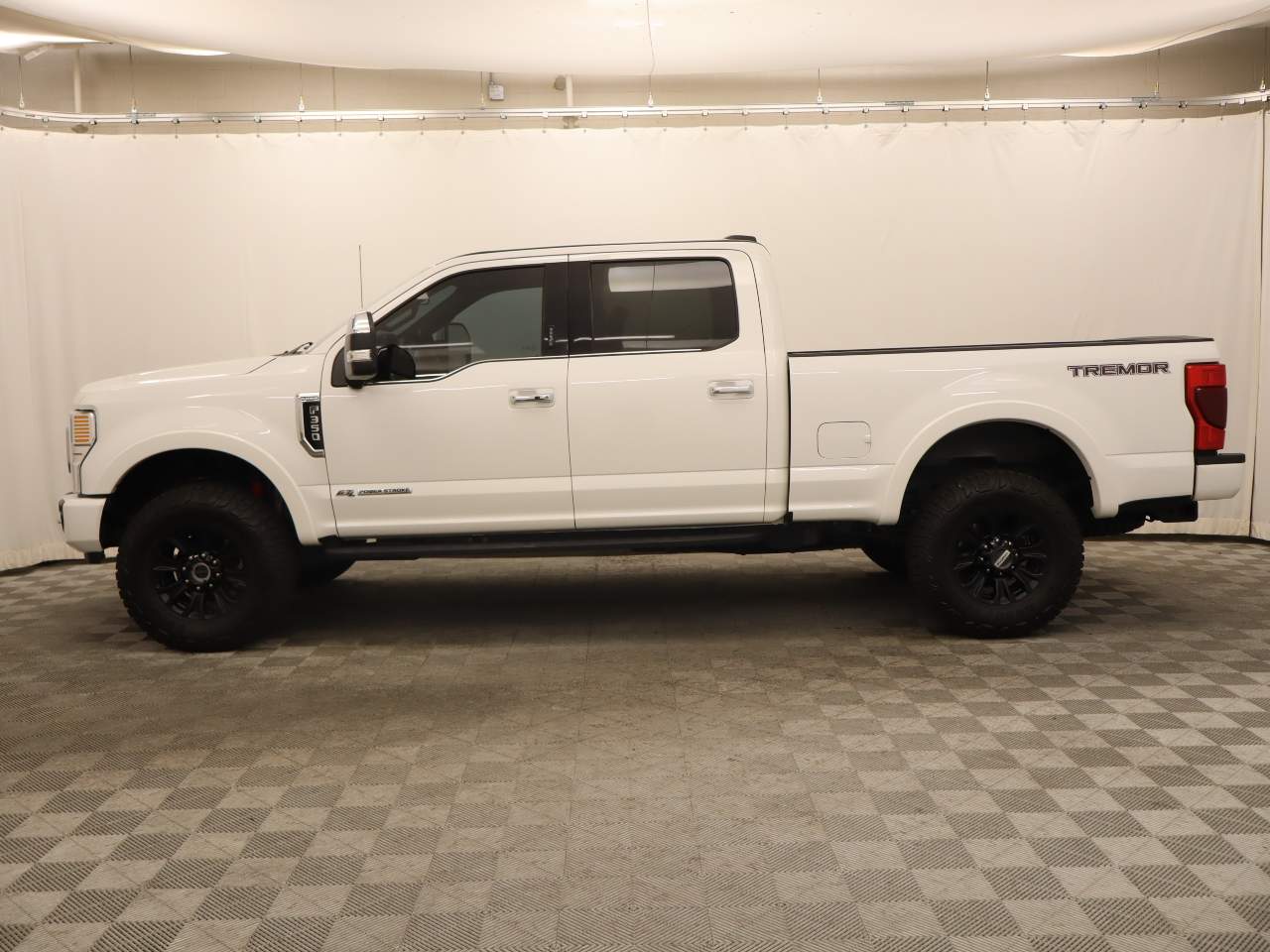 2022 Ford F-350 Super Duty Platinum Crew Cab