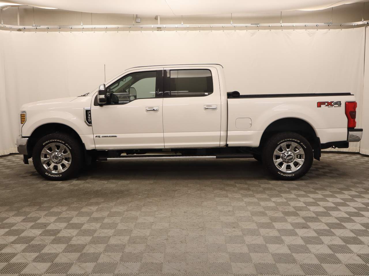 2018 Ford F-350 Super Duty Lariat Crew Cab