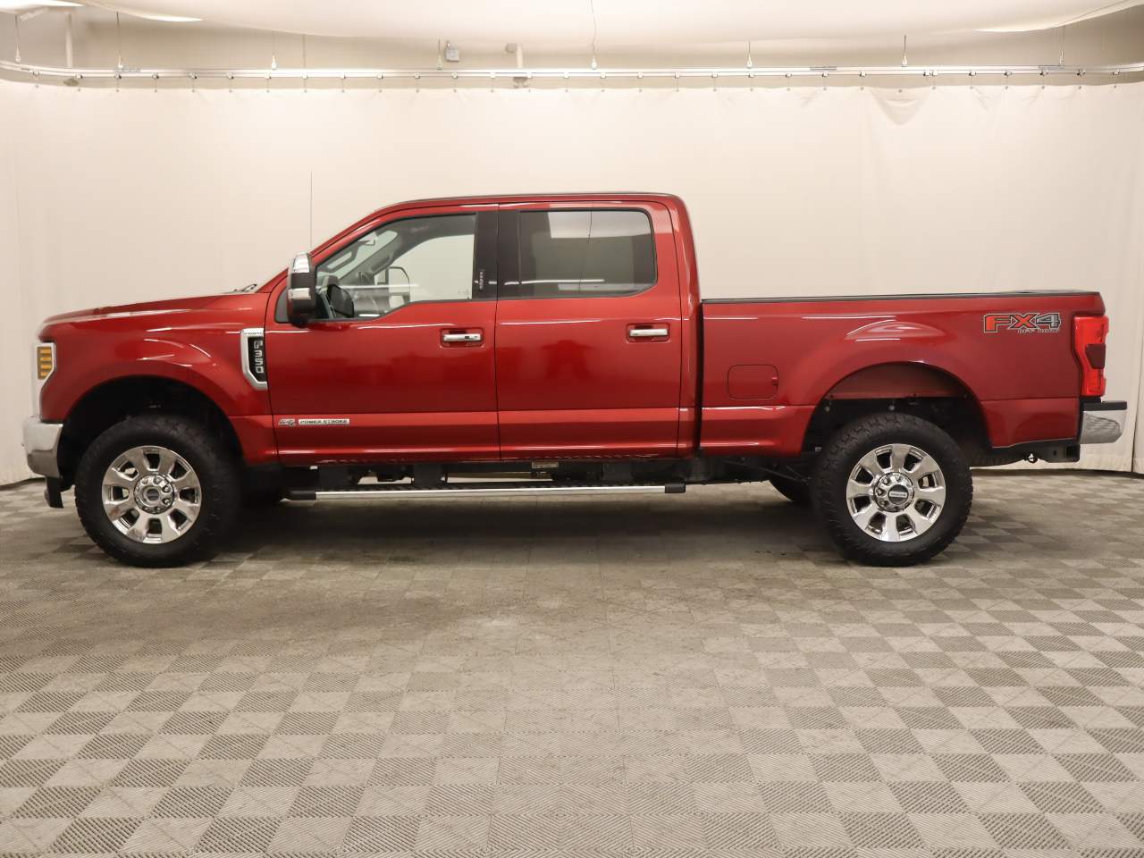 2019 Ford F-350 Super Duty Lariat Crew Cab