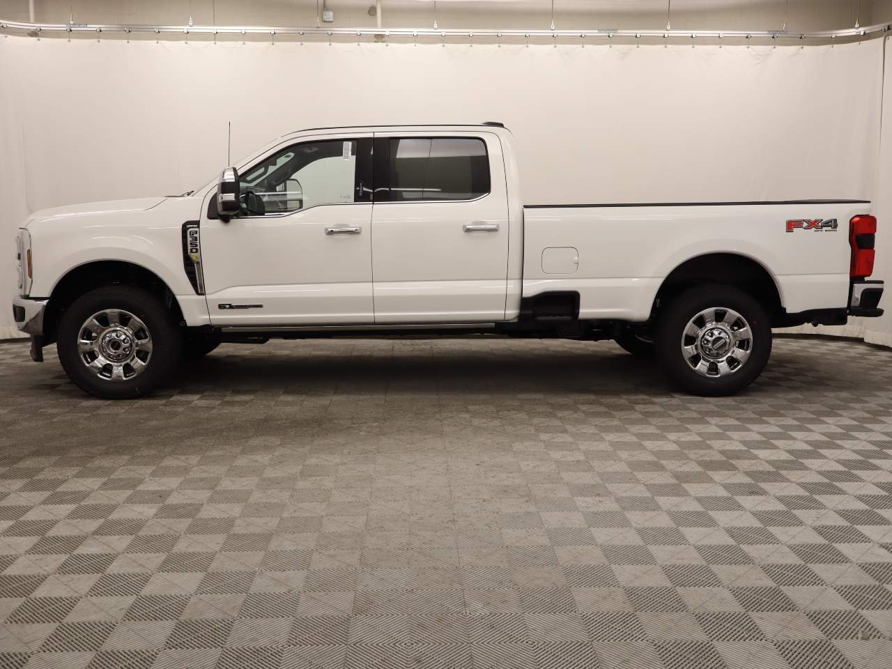 2024 Ford F-350 Super Duty SRW Crew Cab Lariat