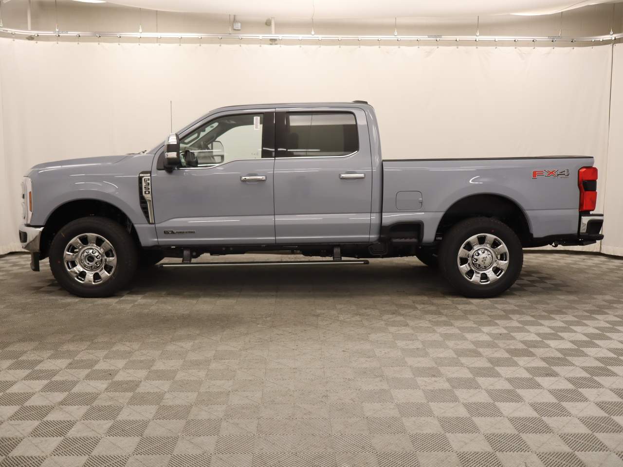 2025 Ford F-350 Super Duty SRW Crew Cab King Ranch