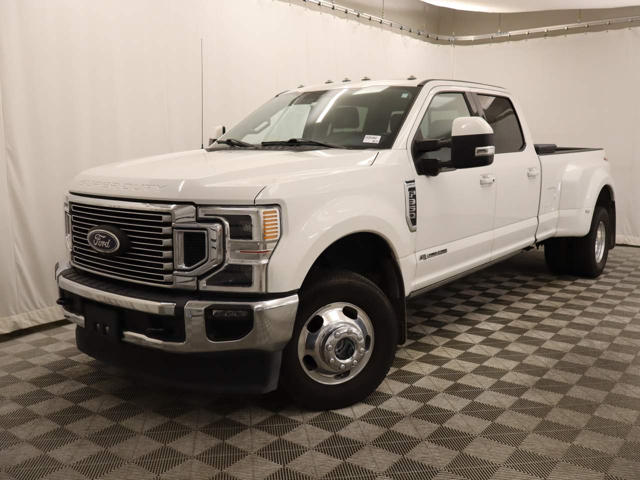 2021 Ford F-350 Super Duty Lariat Crew Cab