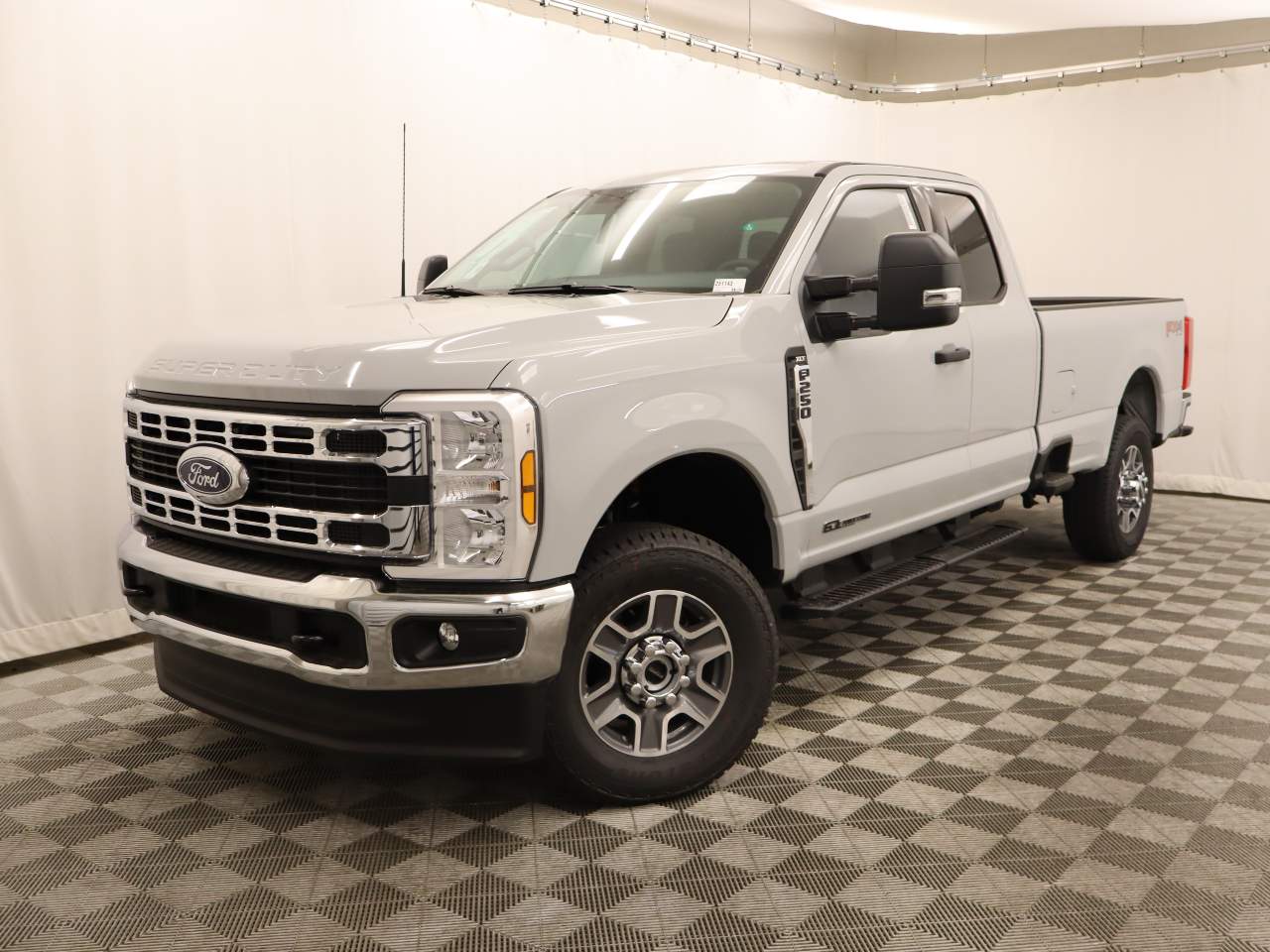 2025 Ford F-250 Super Duty SuperCab XLT