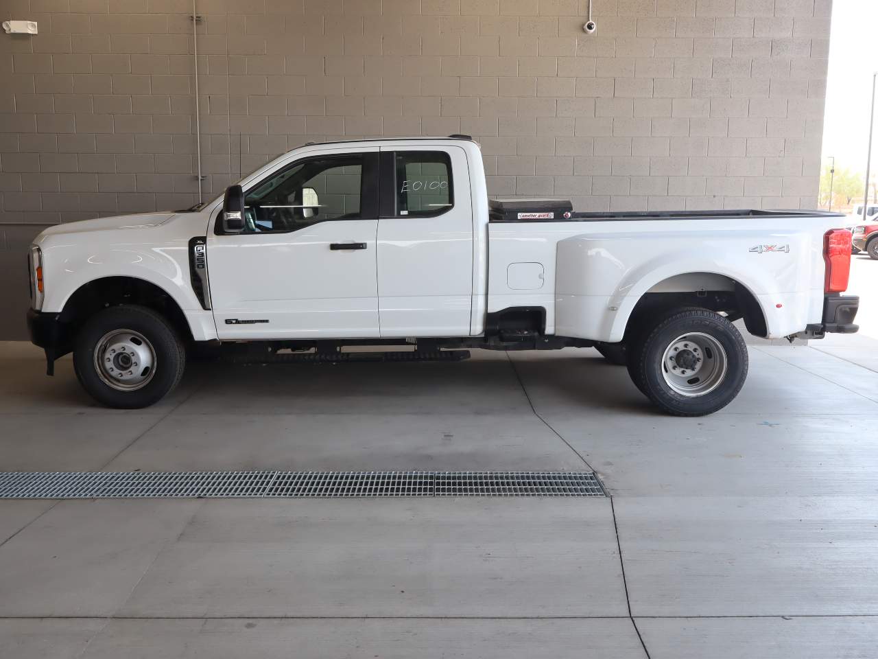 2024 Ford F-350 Super Duty XL Extended Cab