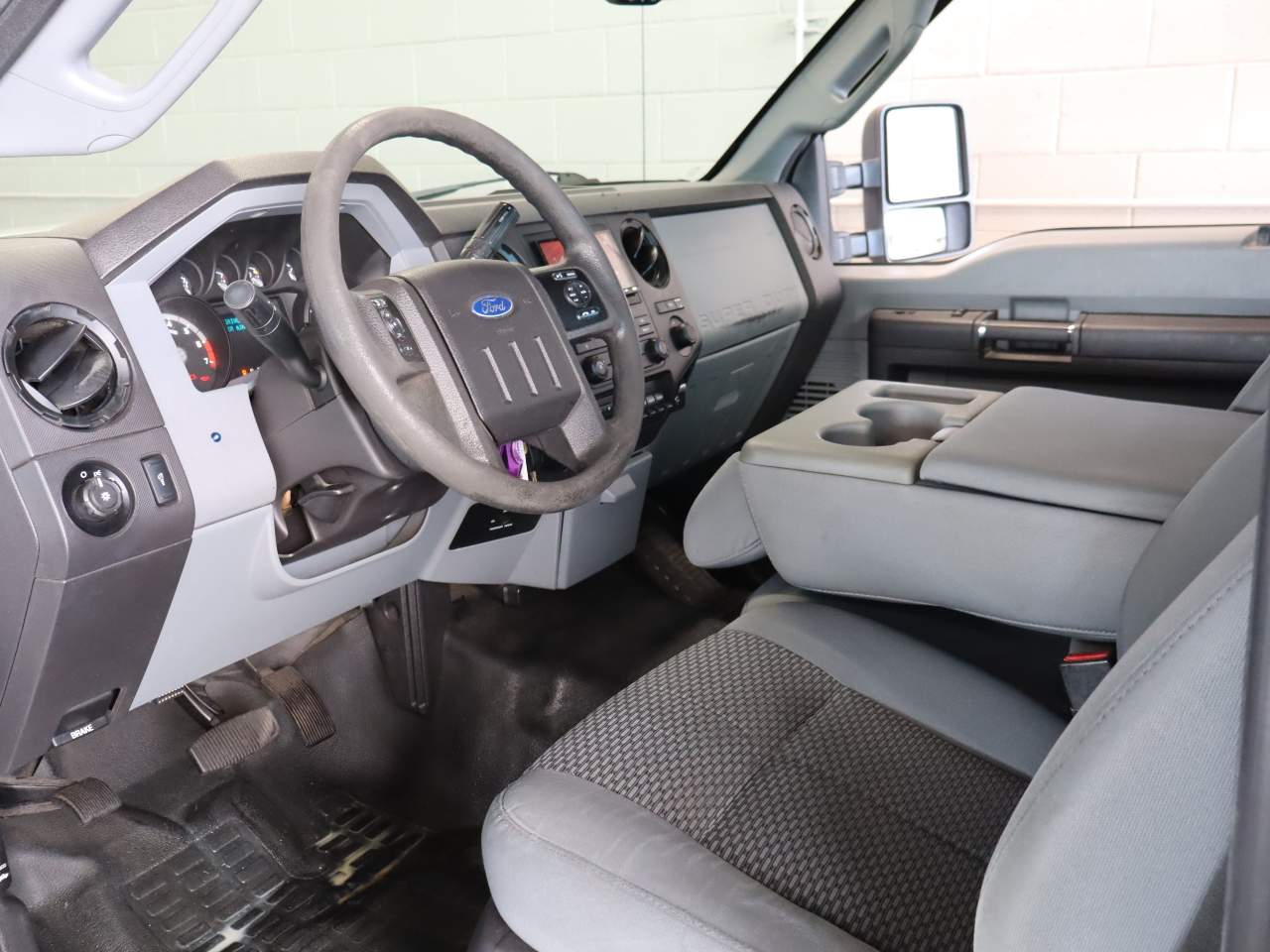 2016 Ford F-250 XL photo 2